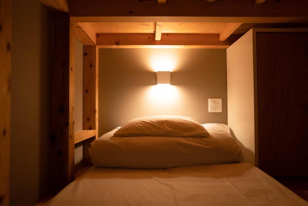 Locomotion Coffee And Bed Tateyama  Exterior photo