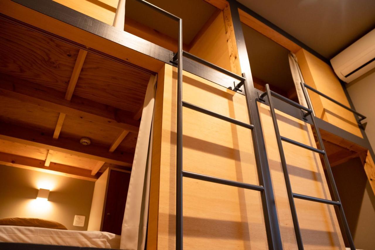 Locomotion Coffee And Bed Tateyama  Exterior photo