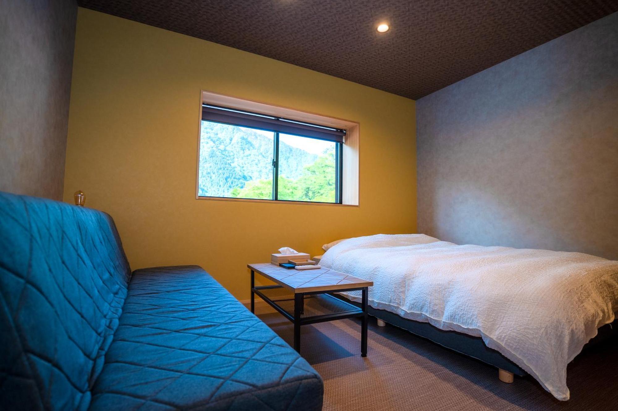 Locomotion Coffee And Bed Tateyama  Exterior photo